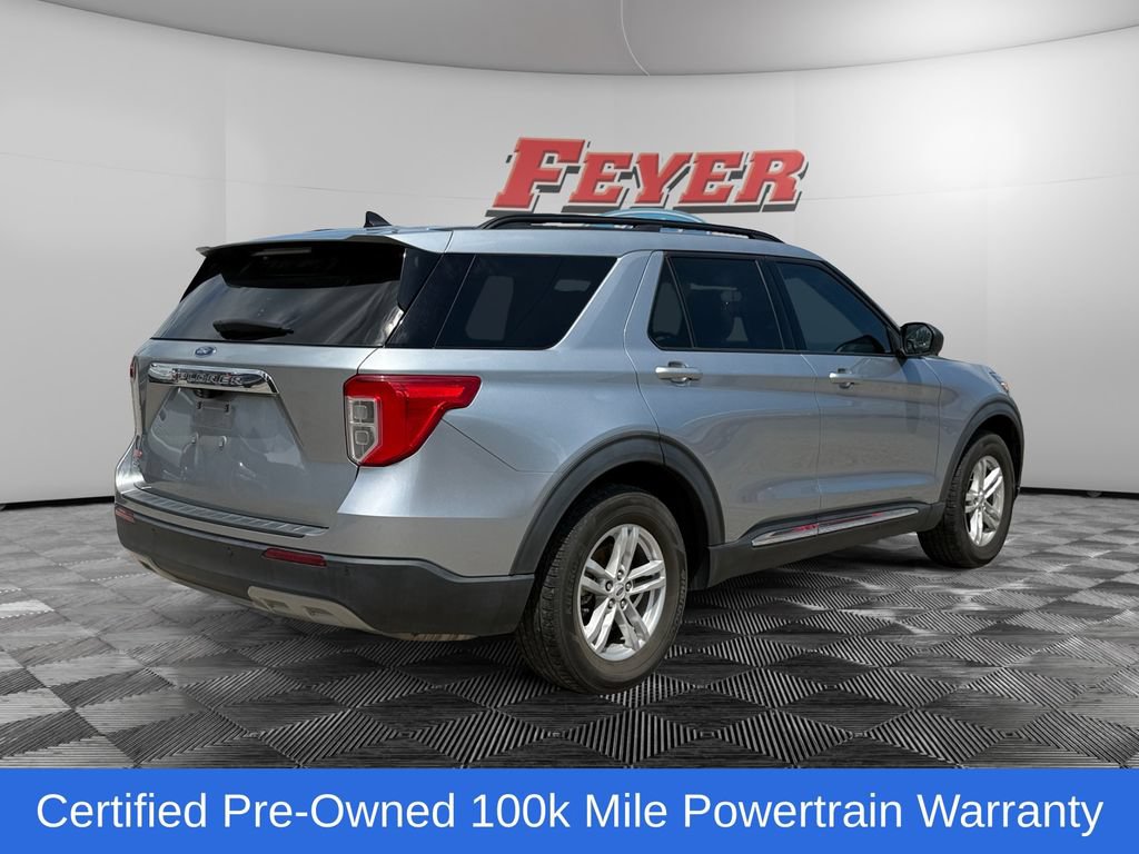 Certified 2022 Ford Explorer XLT w/ Equipment Group 202A RWD image 5