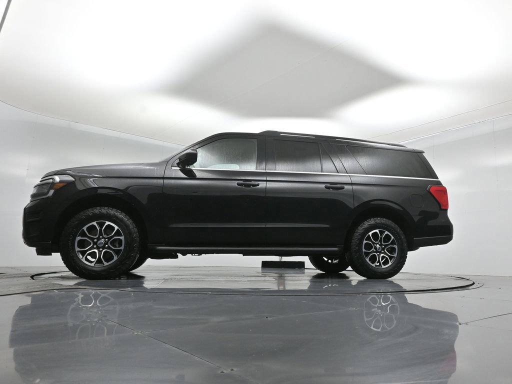 Certified 2024 Ford Expedition Max XLT image 25