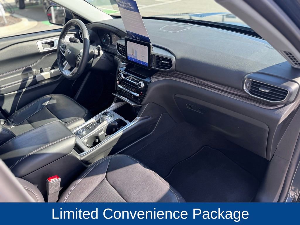 Certified 2022 Ford Explorer Limited w/ Hybrid Equipment Group 310A image 22