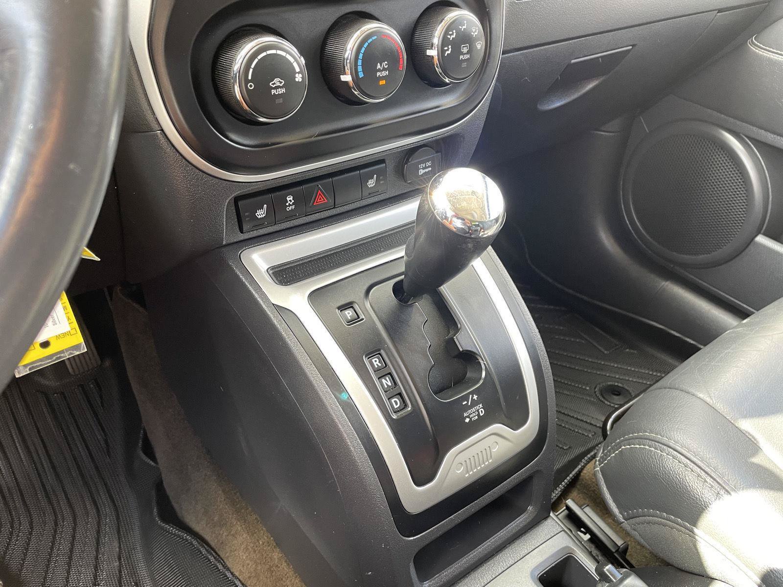 Used 2017 Jeep Compass High Altitude AWD/4WD image 27
