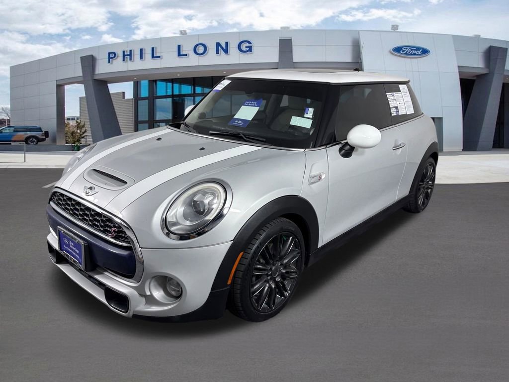 Used 2017 MINI Cooper S FWD image 1