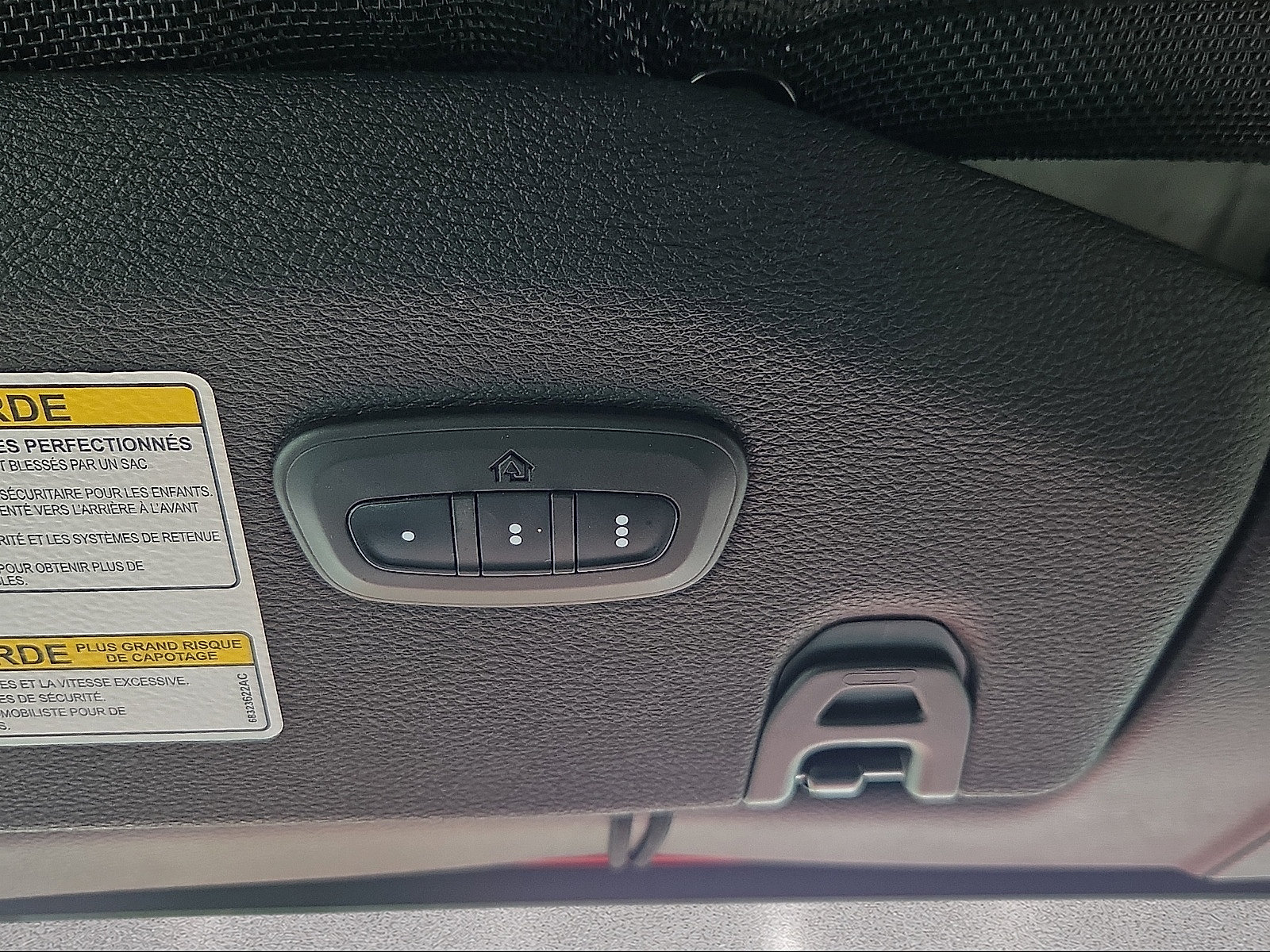 Used 2019 Jeep Wrangler Unlimited Sahara w/ Safety Group AWD/4WD image 22
