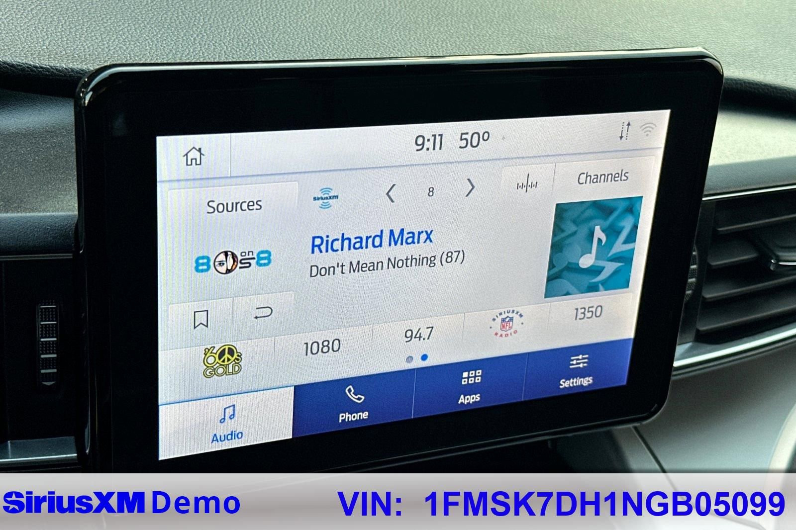 Certified 2022 Ford Explorer XLT w/ Equipment Group 202A image 24