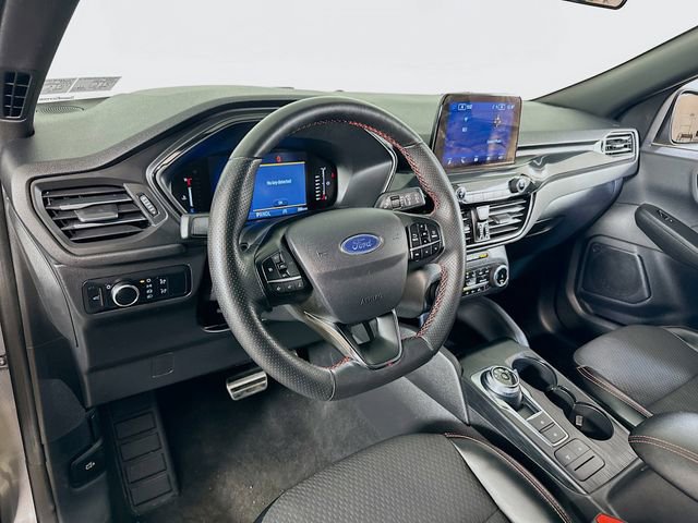 Certified 2024 Ford Escape ST-Line image 16