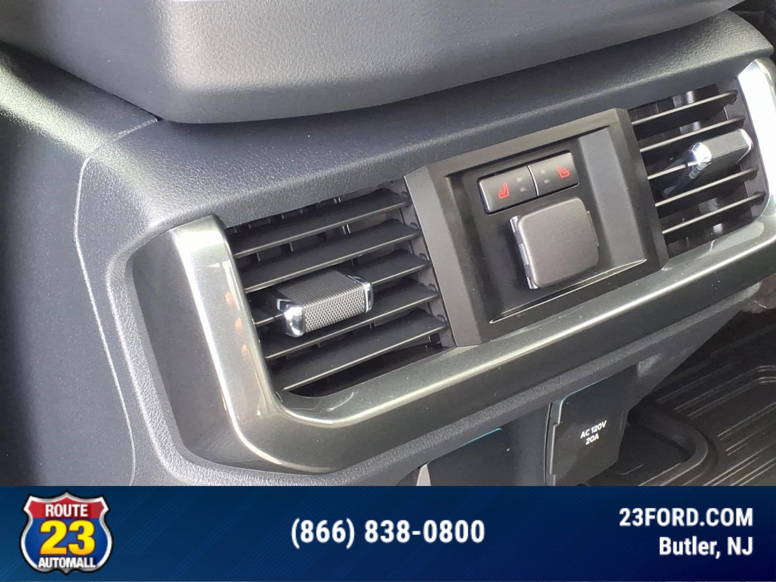 Certified 2022 Ford F150 Lariat w/ Equipment Group 502A High AWD/4WD image 25