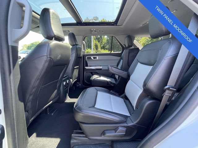 Certified 2023 Ford Explorer XLT w/ Equipment Group 202A RWD image 26
