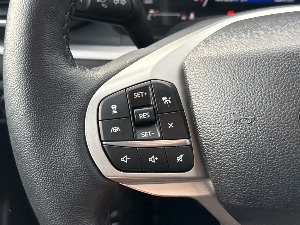 Certified 2024 Ford Explorer XLT w/ Equipment Group 202A image 19