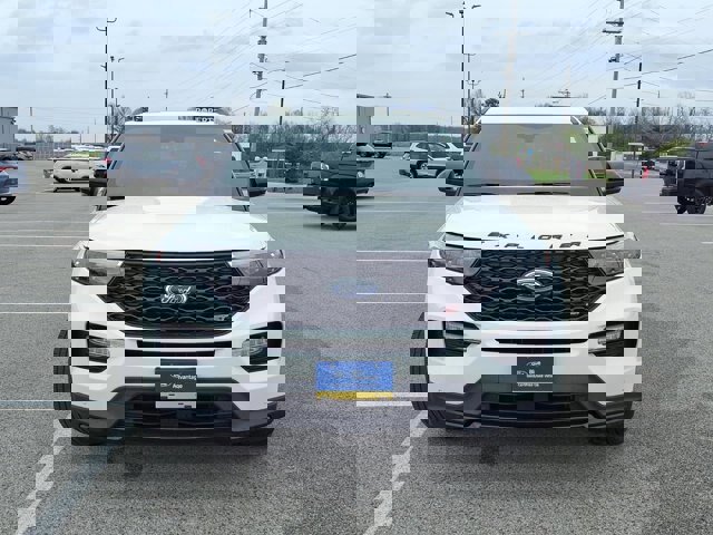 Certified 2024 Ford Explorer ST w/ Equipment Group 401A image 8