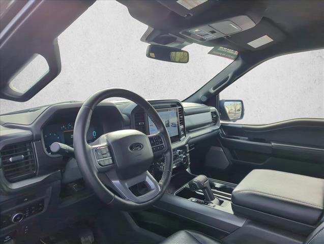 Certified 2025 Ford F150 Lariat w/ Equipment Group 501A Mid image 13