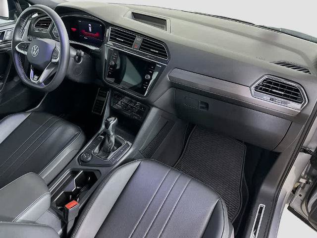 Used 2023 Volkswagen Tiguan SE R-Line AWD/4WD image 33