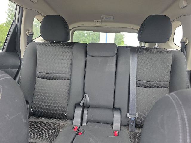 Used 2018 Nissan Rogue SV AWD/4WD image 40