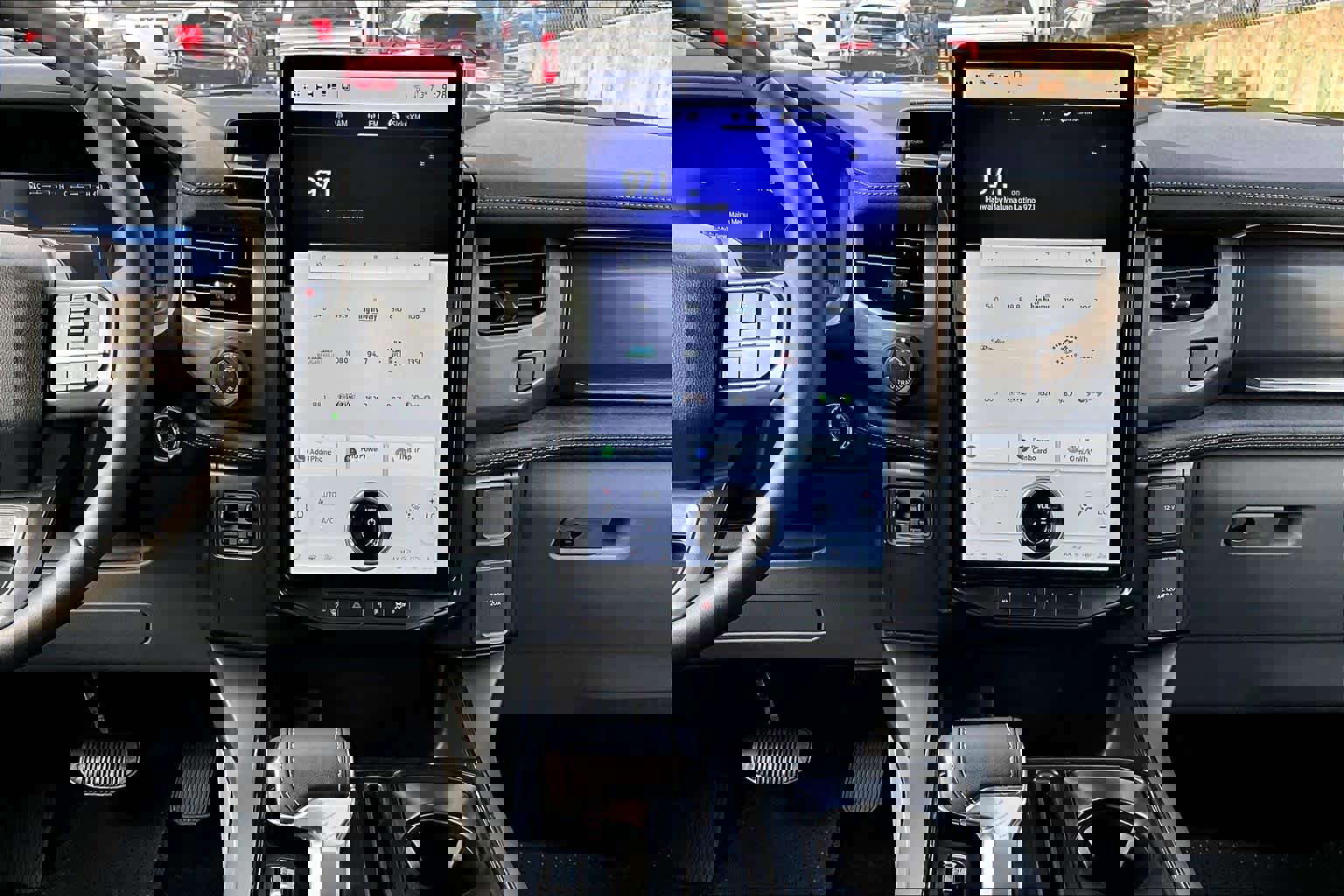 Certified 2025 Ford F150 Lightning Flash w/ Max Trailer Tow Package image 12