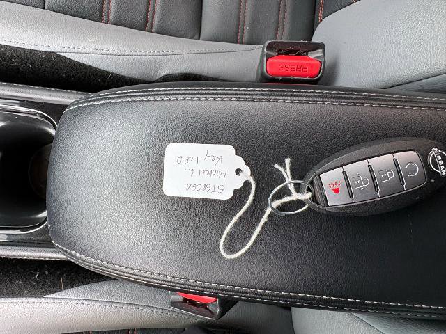 Used 2022 Nissan Kicks SR w/ Premium Package FWD image 14