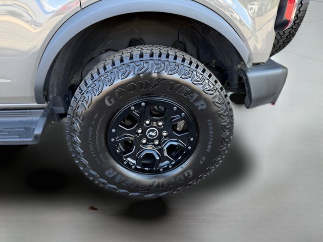 Certified 2025 Ford Bronco Outer Banks w/ Sasquatch Package AWD/4WD image 25