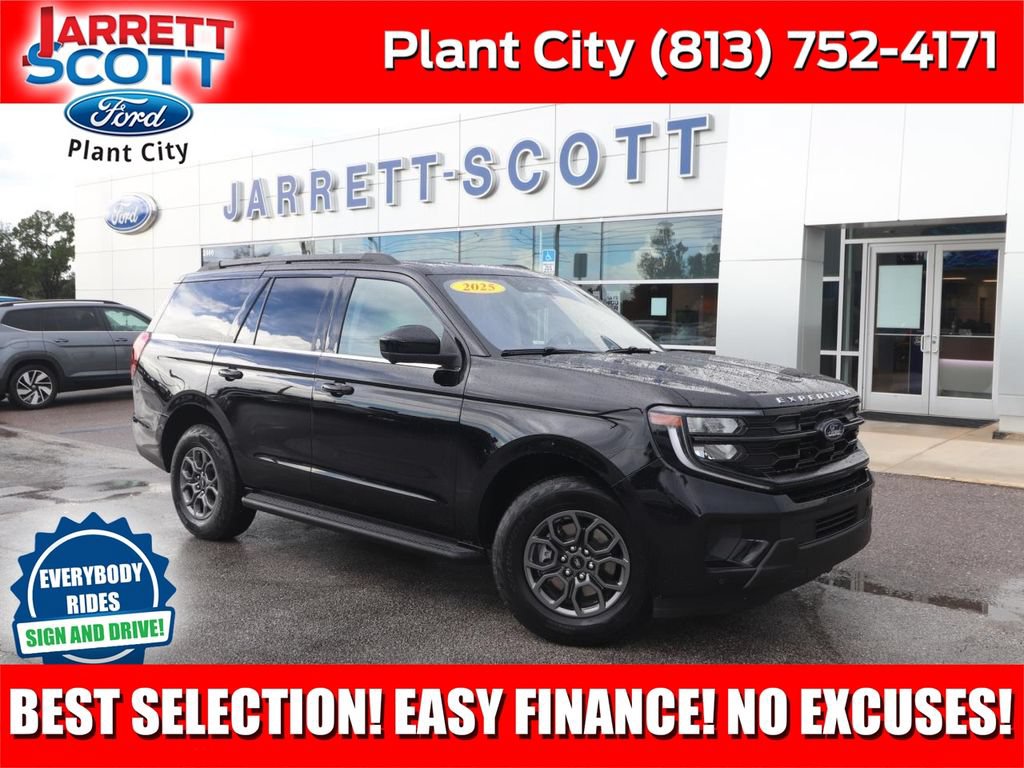 Certified 2025 Ford Expedition Active