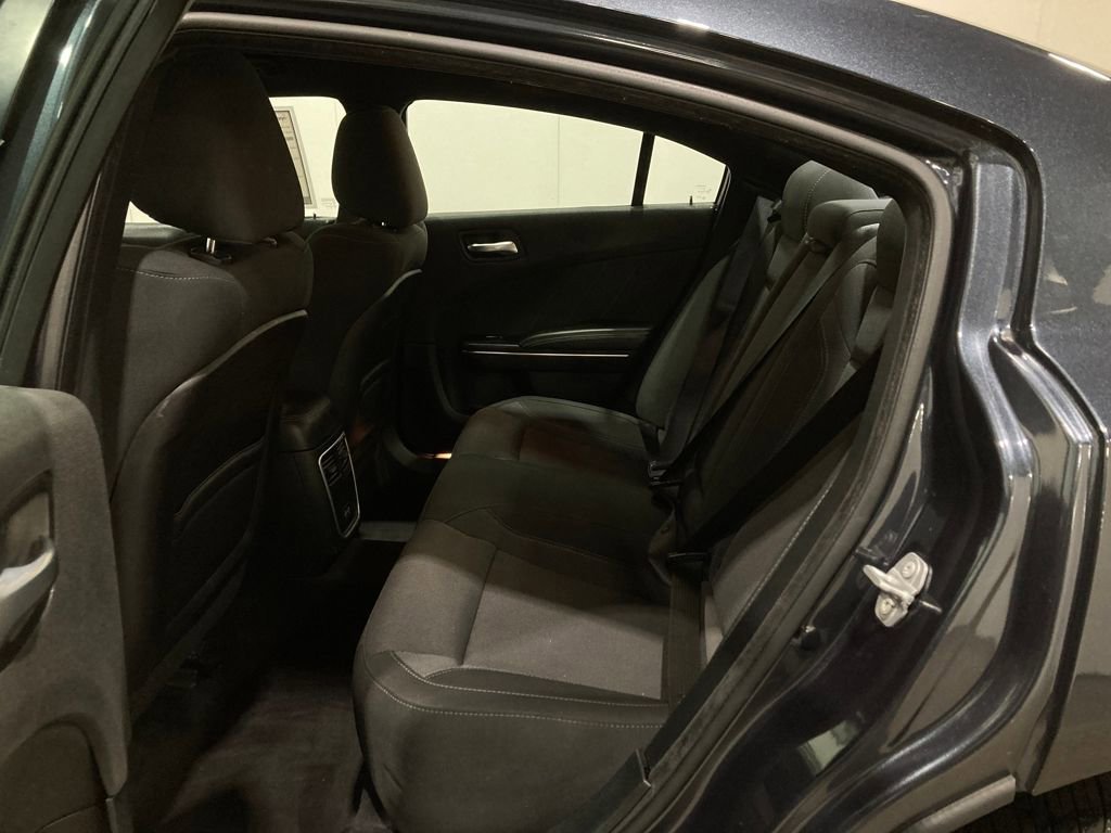 Used 2017 Dodge Charger R/T image 15