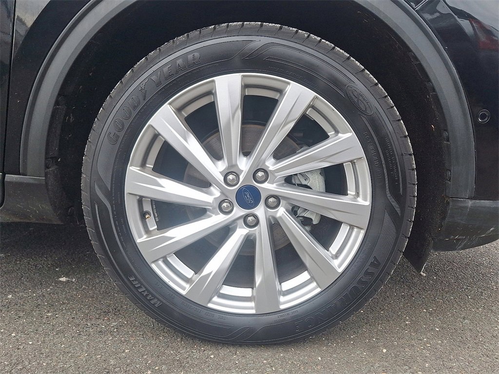 Certified 2022 Ford Escape Titanium w/ Titanium Elite Package image 8