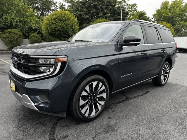 Certified 2025 Ford Expedition Platinum w/ Driver's Package AWD/4WD image 9