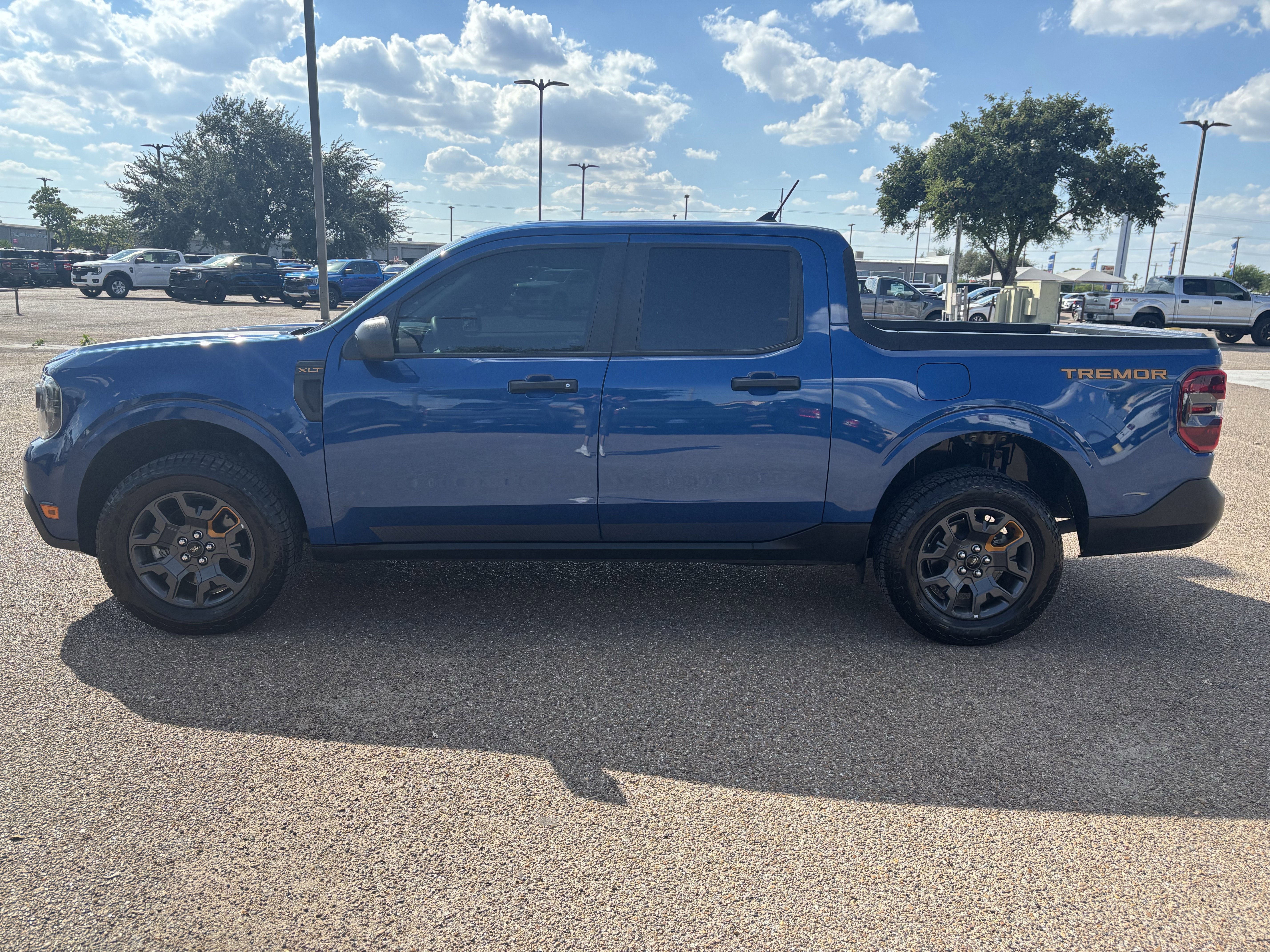 Certified 2024 Ford Maverick Tremor w/ Tremor Off-Road Package image 3