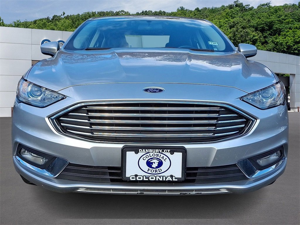 Certified 2018 Ford Fusion SE w/ Equipment Group 201A image 7