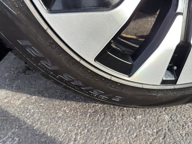 Certified 2025 Ford Explorer Platinum w/ LUX Leather Package image 14