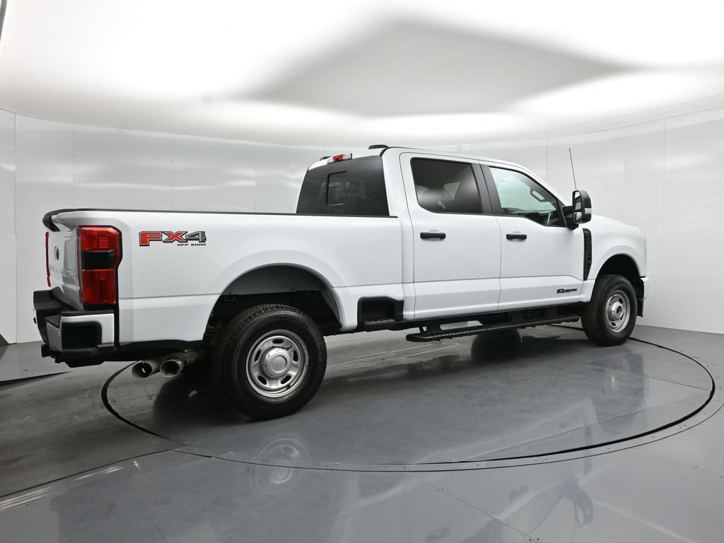 Certified 2025 Ford F250 XL w/ STX Appearance Package AWD/4WD image 23