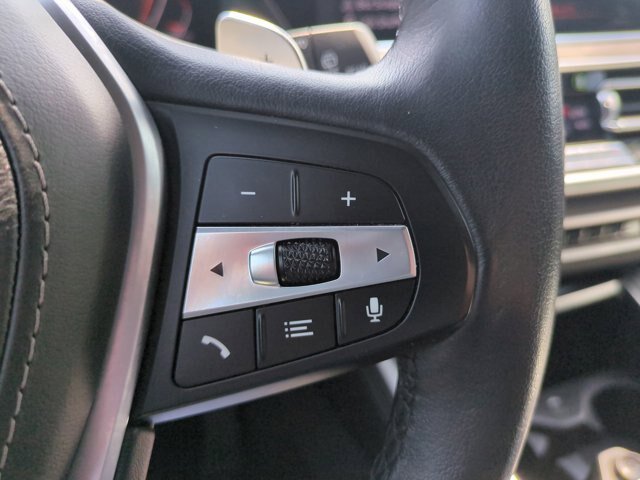 Used 2022 BMW X5 xDrive40i w/ Parking Assistance Package AWD/4WD image 19