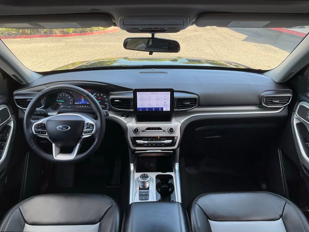 Certified 2024 Ford Explorer XLT w/ Equipment Group 202A image 26