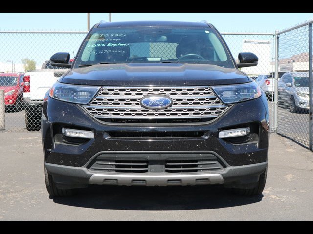 Certified 2022 Ford Explorer Limited w/ Limited Technology Package AWD/4WD image 3