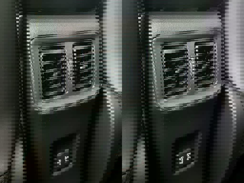 Used 2020 Toyota RAV4 XSE image 16