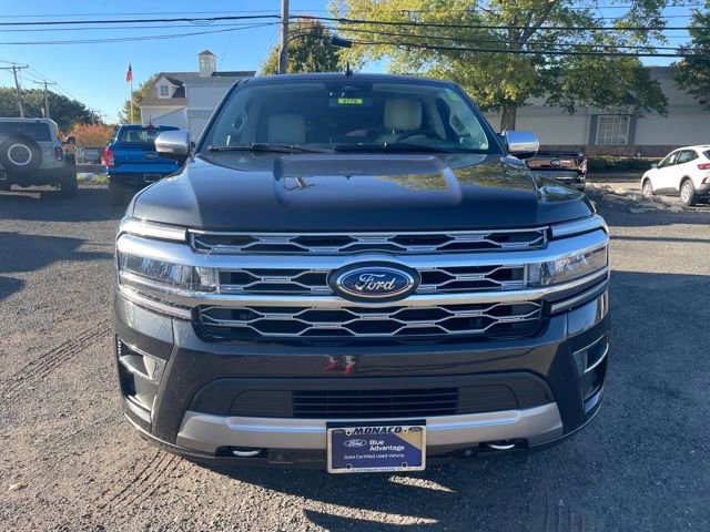 Certified 2022 Ford Expedition Platinum image 2