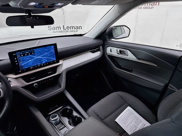 Certified 2025 Ford Explorer Active AWD/4WD image 23