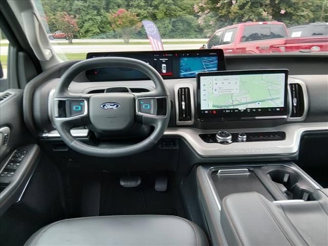 Certified 2025 Ford Expedition Max Active RWD image 11