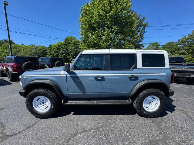 Certified 2025 Ford Bronco Heritage Edition AWD/4WD image 2