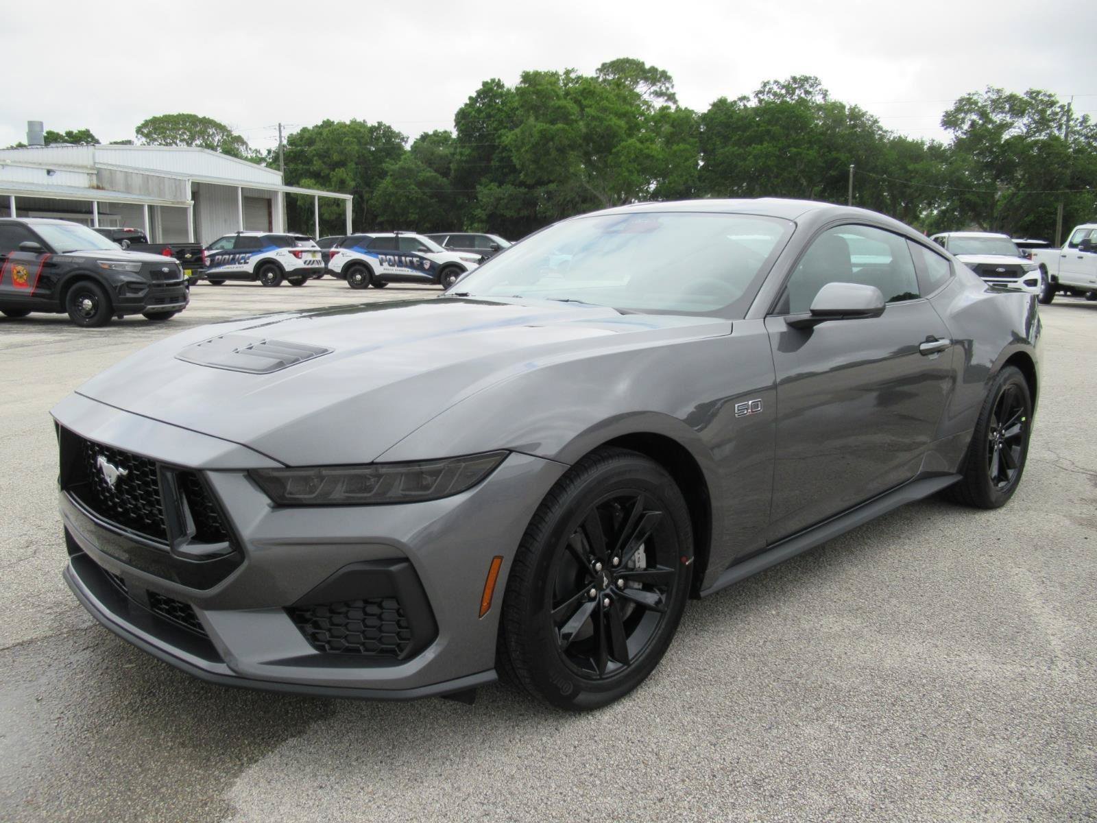 Certified 2026 Ford Mustang GT RWD image 3