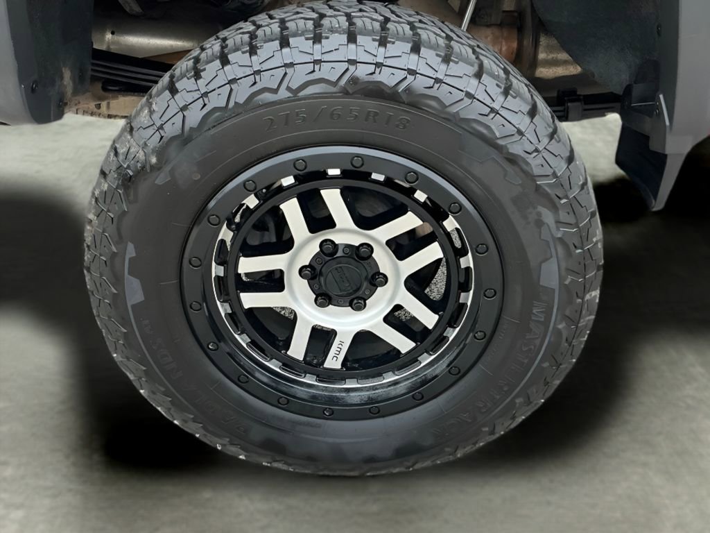 Used 2022 Chevrolet Colorado Z71 w/ Trail Boss Package image 16