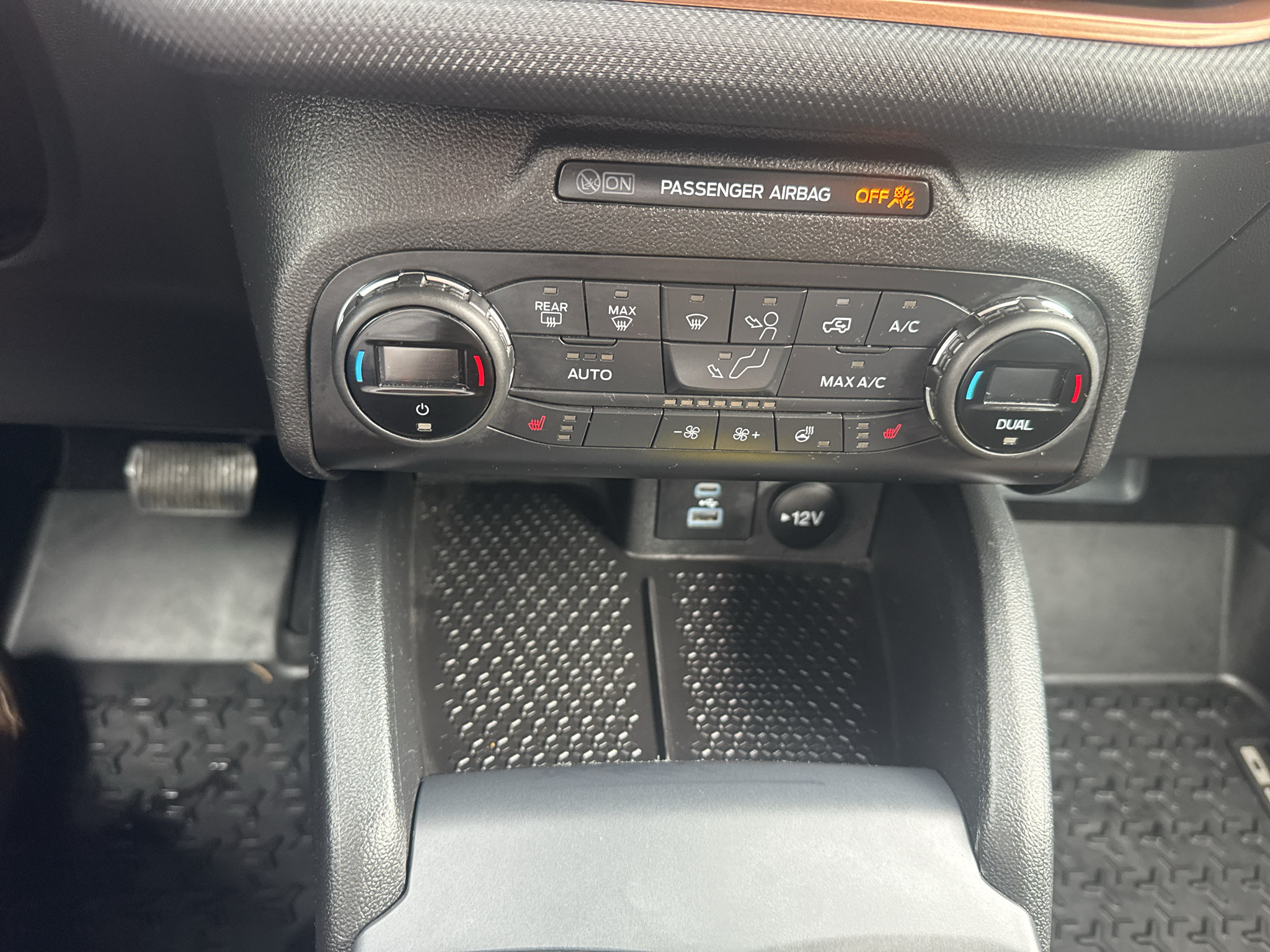 Certified 2021 Ford Bronco Sport Outer Banks AWD/4WD image 14
