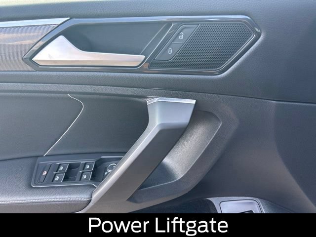 Used 2022 Volkswagen Tiguan SE R-Line AWD/4WD image 14