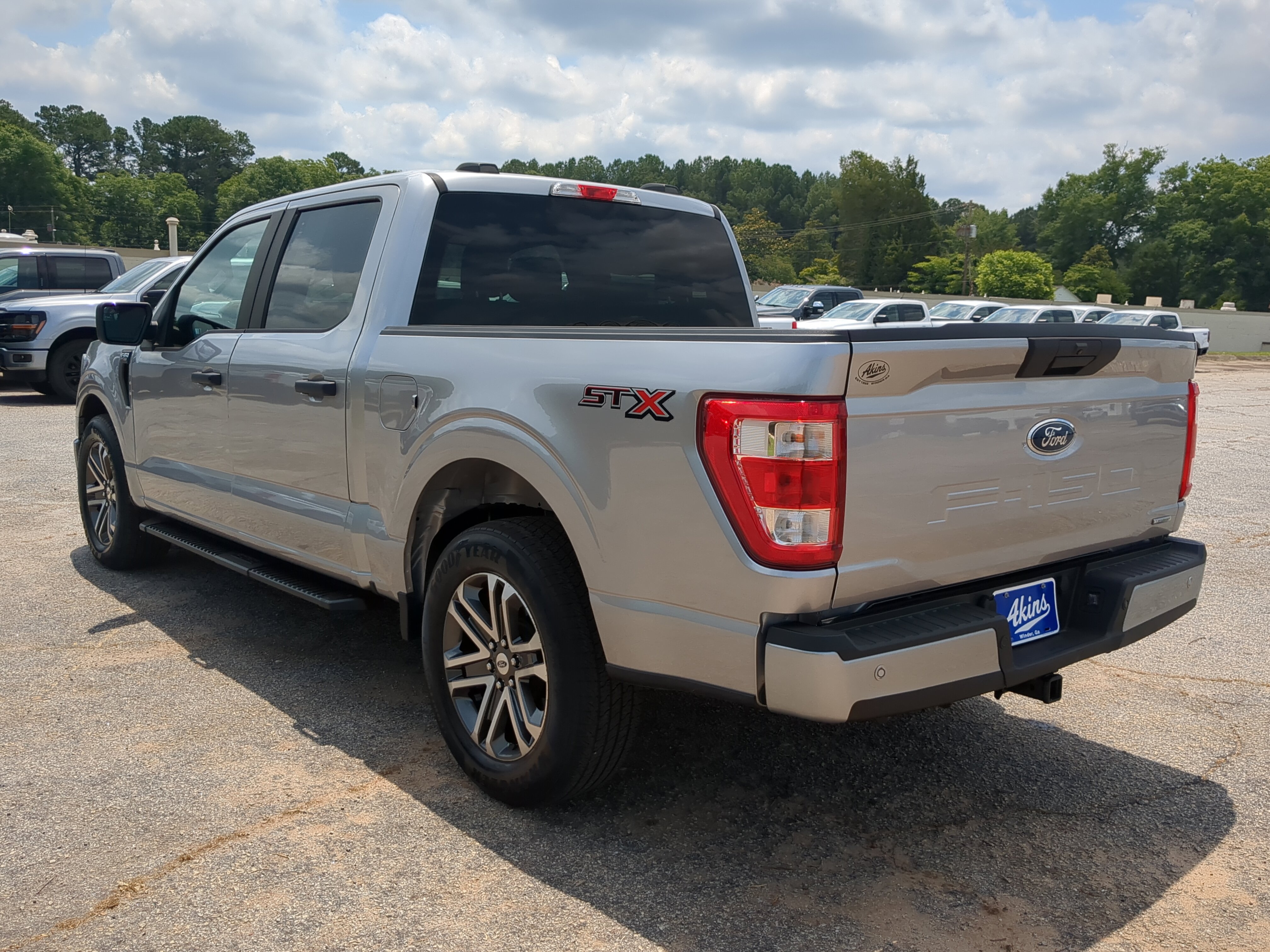 Certified 2021 Ford F150 XL w/ STX Appearance Package RWD image 5
