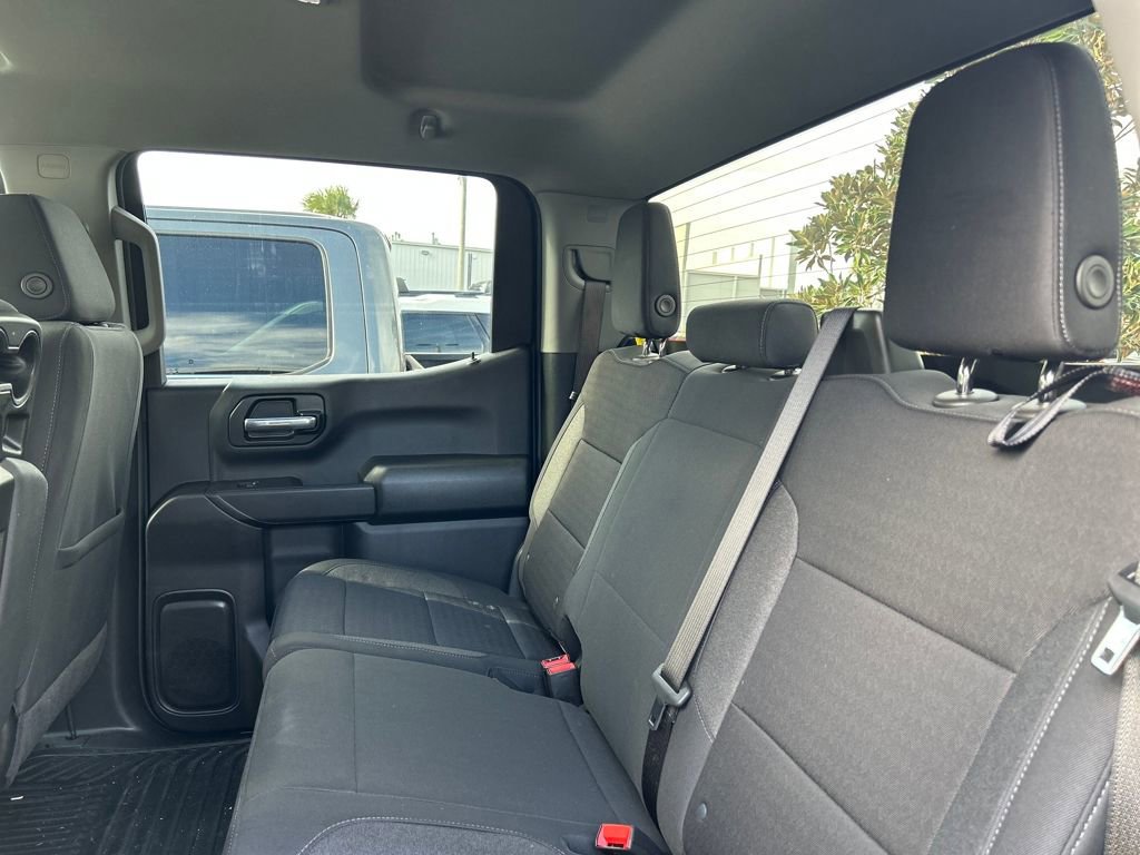 Used 2025 Chevrolet Silverado 1500 Custom image 13