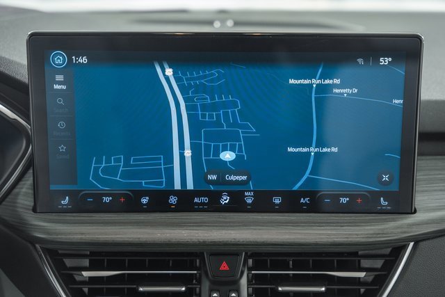 Certified 2024 Ford Escape SE w/ PHEV Premium Package image 24