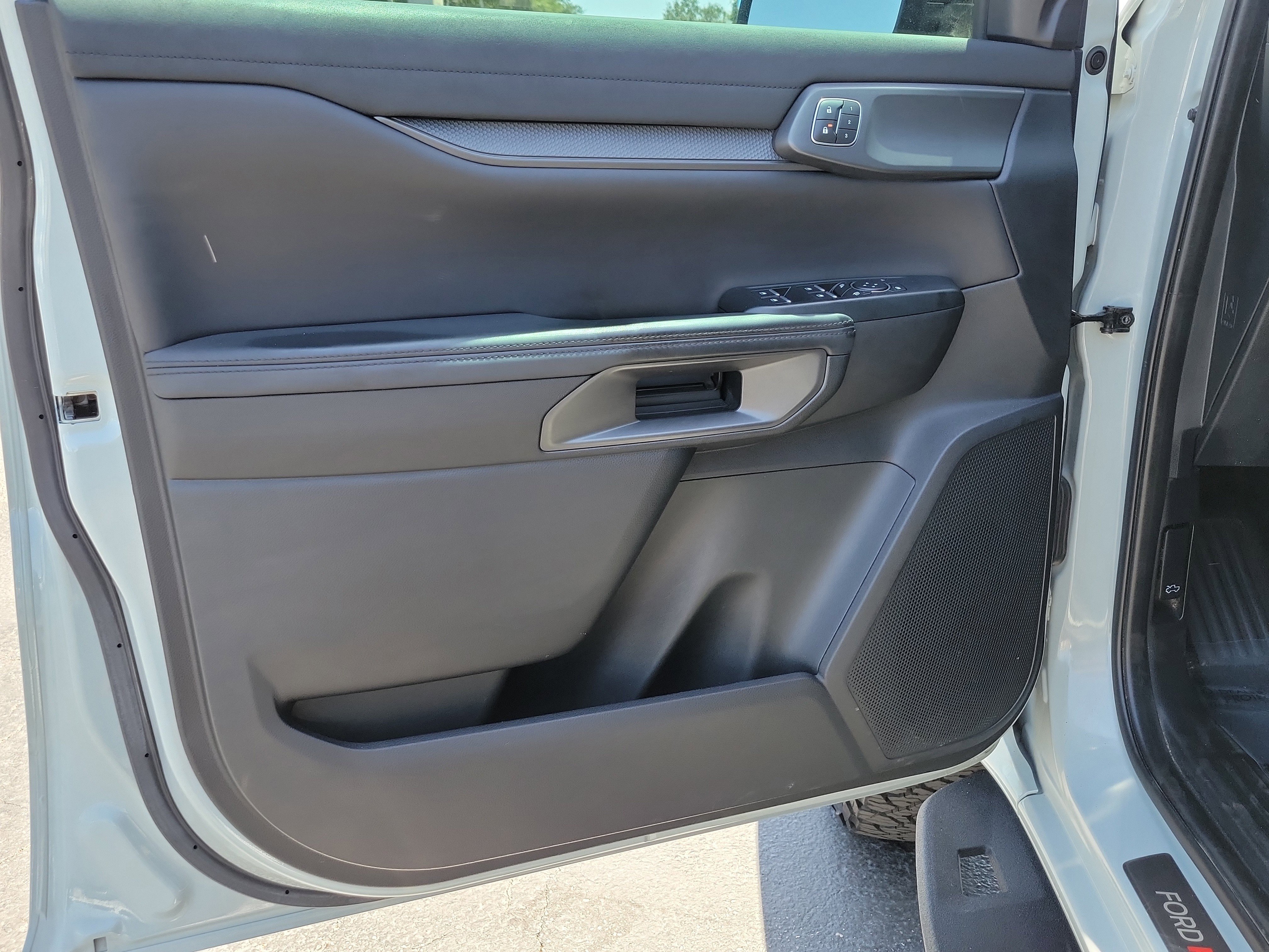 Certified 2024 Ford Ranger Raptor AWD/4WD image 18