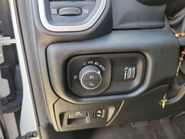 Used 2021 RAM 1500 Big Horn image 21