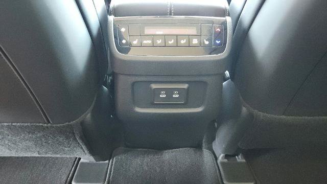 Used 2026 INFINITI QX60 Luxe w/ Cargo Package FWD image 31
