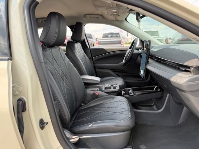 Certified 2025 Ford Mustang Mach-E Select w/ Comfort Package Lite AWD/4WD image 15