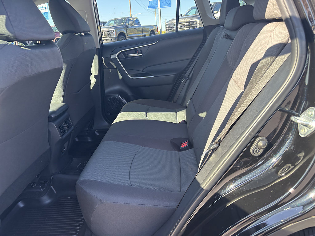 Used 2024 Toyota RAV4 XLE w/ Convenience Package AWD/4WD image 33