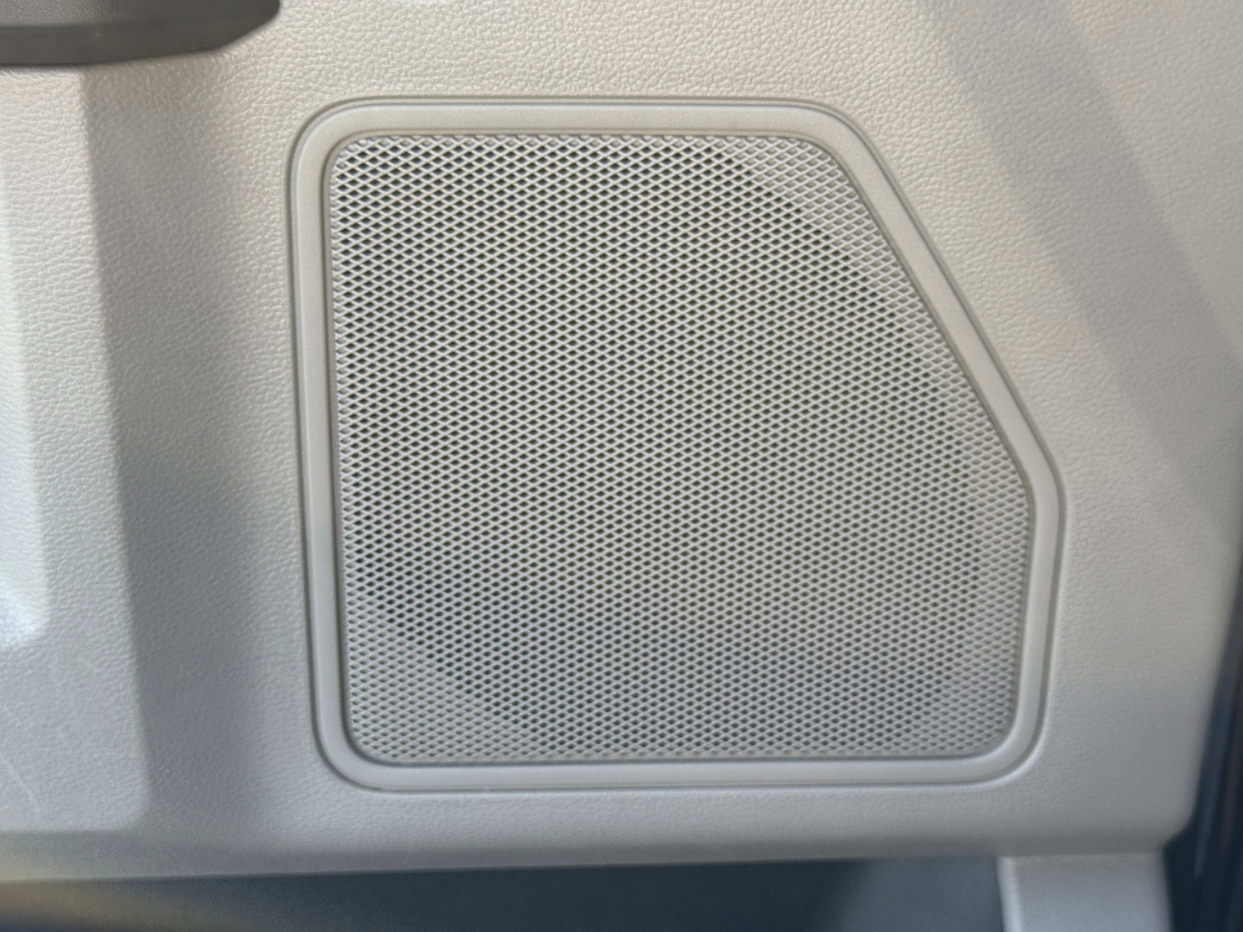 Certified 2019 Ford F250 XL w/ STX Appearance Package image 18