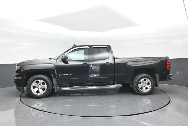 Used 2018 Chevrolet Silverado 1500 LT w/ All Star Edition AWD/4WD image 4