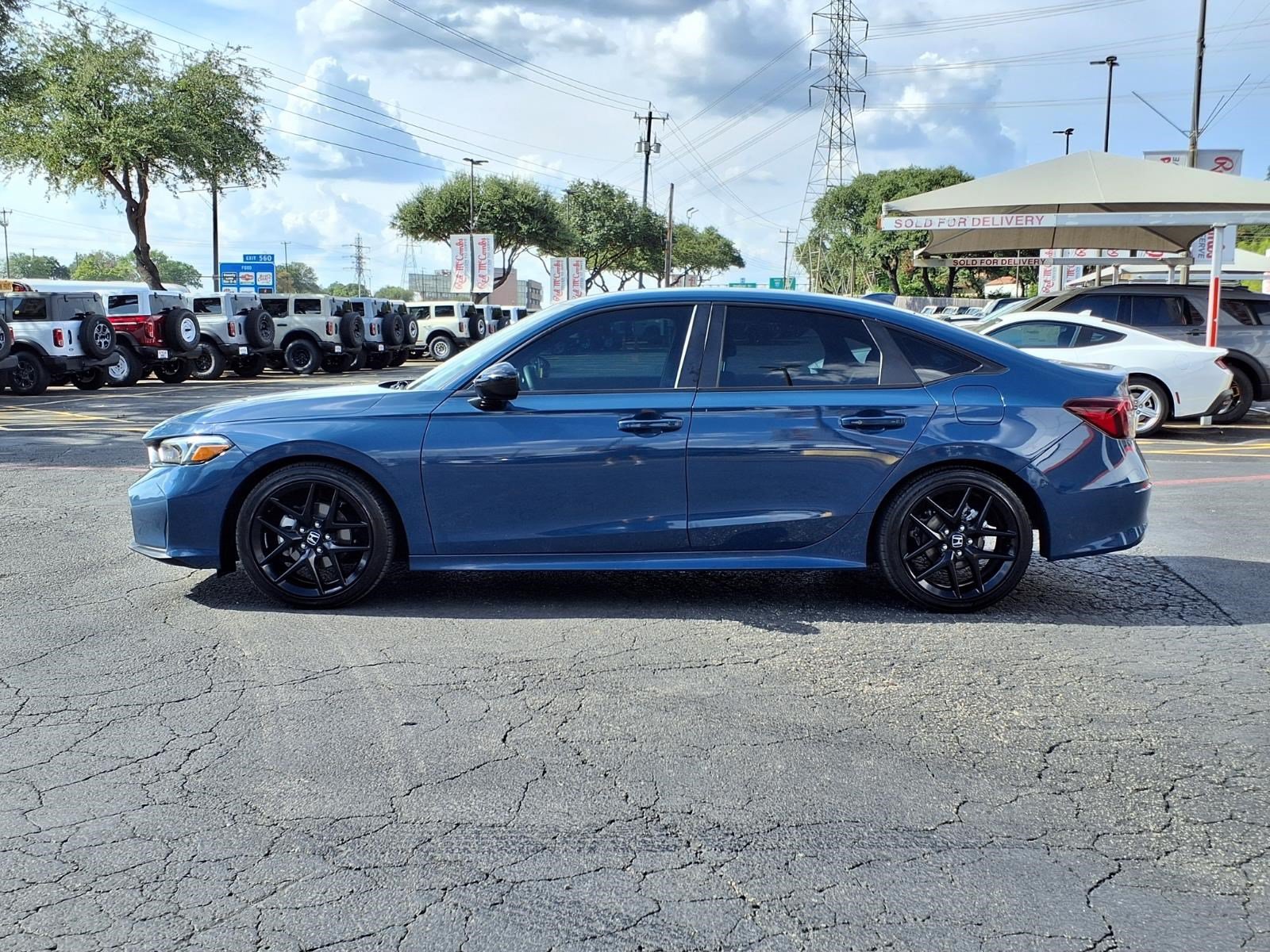 Used 2026 Honda Civic Sport image 9