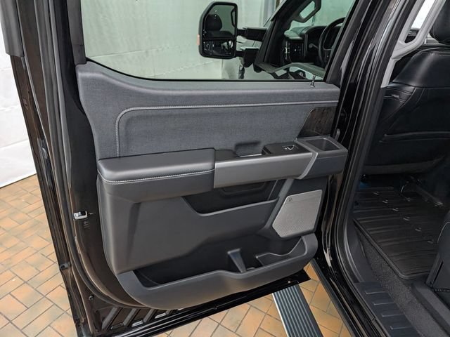Certified 2024 Ford F250 Lariat w/ Lariat Ultimate Package AWD/4WD image 25